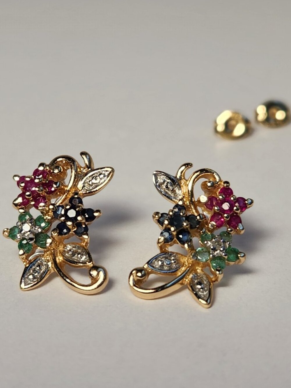 VTG Signed 18K Gold / 925 Natural Ruby Sapphire Emerald Diamond Stud Earrings